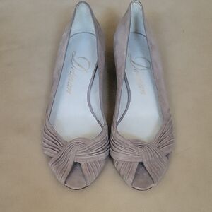 Women's Tan Peep-Toe Shoes